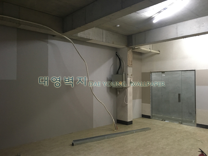 1948697120_XycW7b4C_ebcd683671d0a4e254a0f7324992d9ac3395b1cc.jpg 이미지크게보기